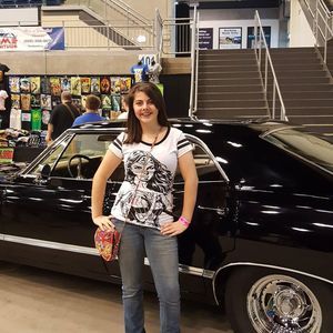 Meet your Posher, Anna